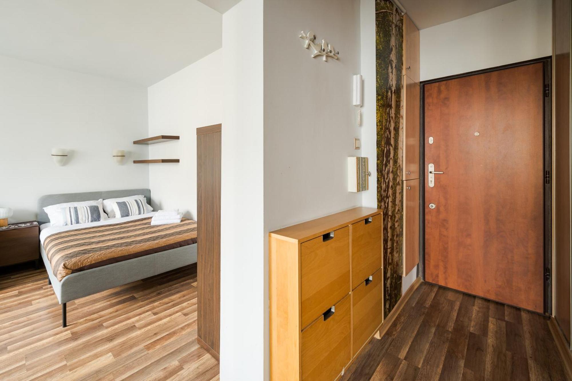 Stay With Friends In Warsaw Apartment Exterior foto